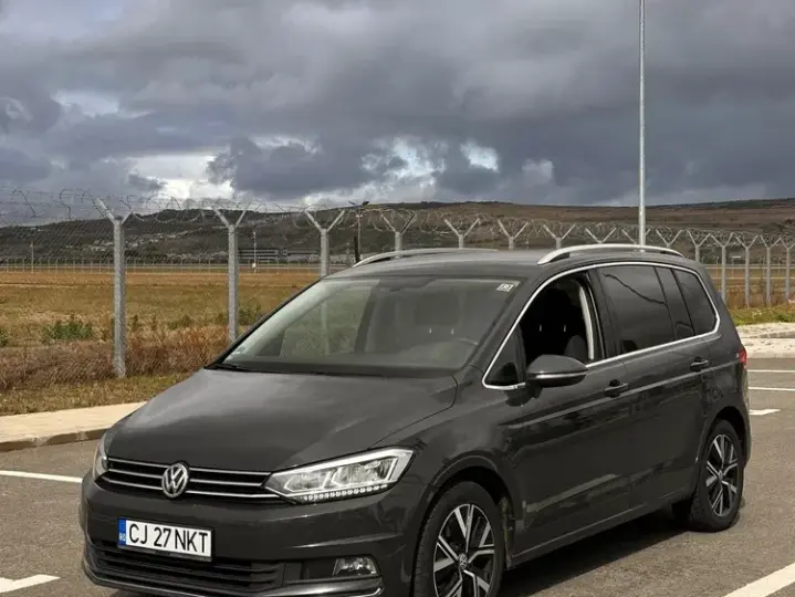Volkswagen Touran 2.0 TDI SCR DSG Highline