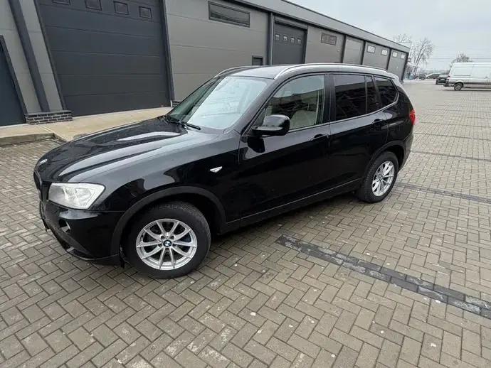BMW X3 F25