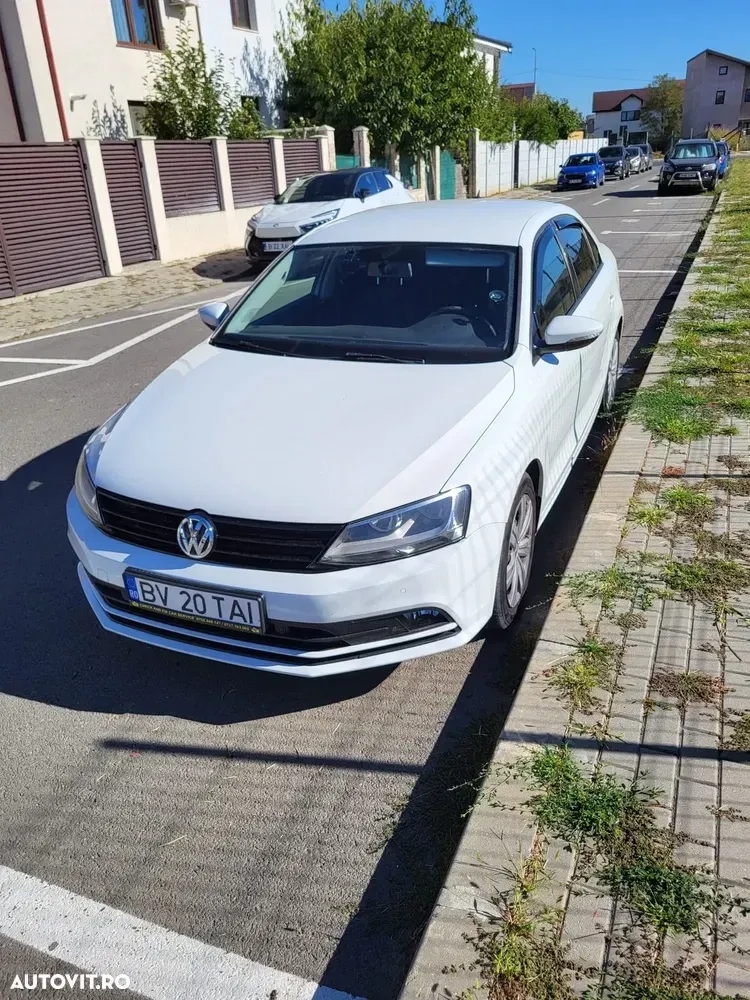 Volkswagen Jetta — imagine 2