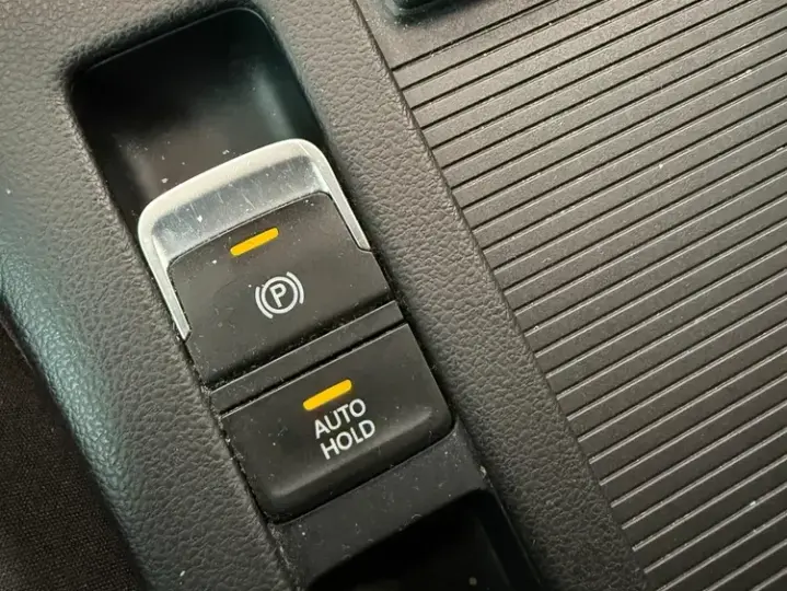 Volkswagen Passat 1.6 TDI DSG Comfortline