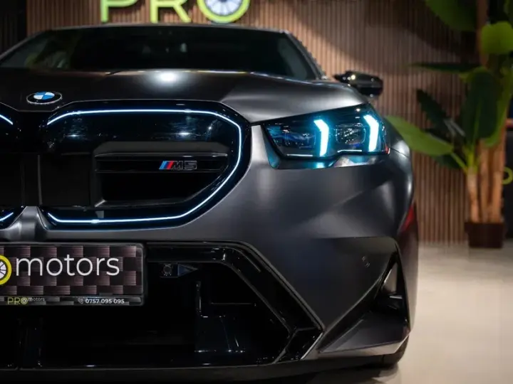 BMW M5