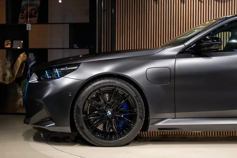 BMW M5 — imagine 2