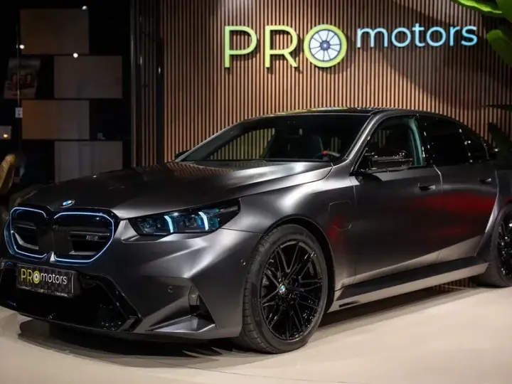 BMW M5