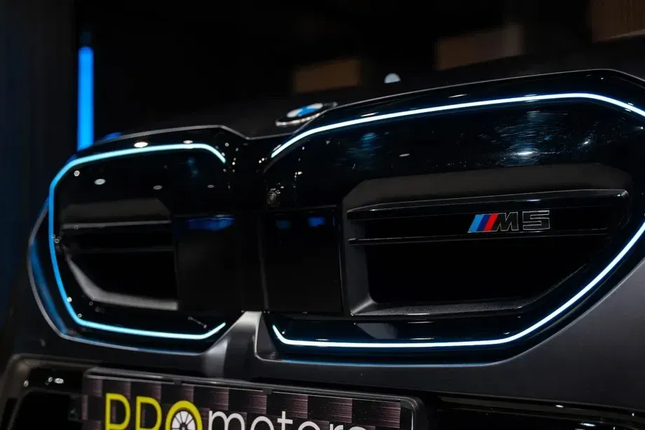 BMW M5 — imagine 9