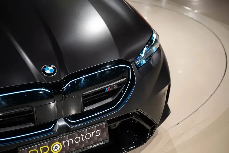 BMW M5 — imagine 8