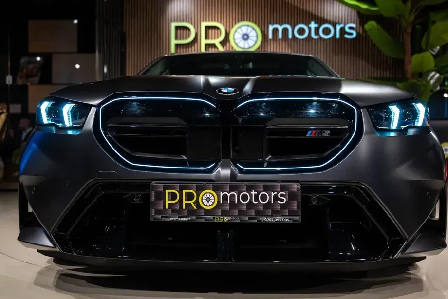 BMW M5 — imagine 10