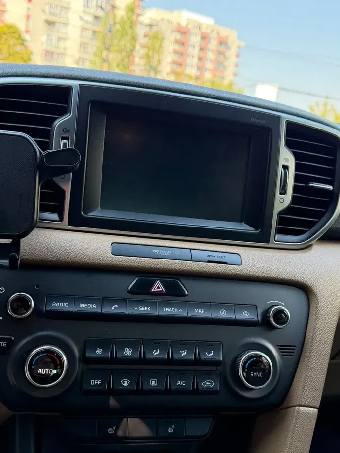 Kia Sportage IV 1.7 DSL 7DCT 4x2 Style — imagine 10