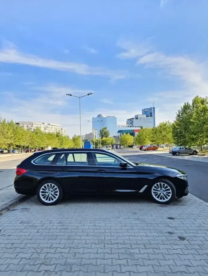 BMW Seria 5 520d AT — imagine 3