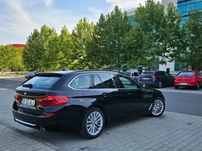 BMW Seria 5 520d AT
