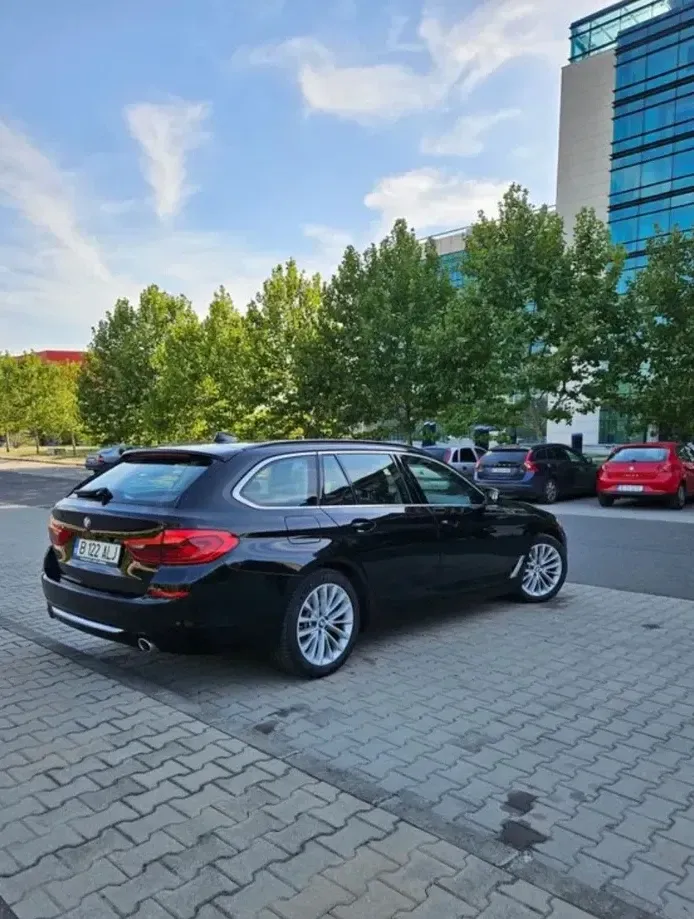 BMW Seria 5 520d AT — imagine 5
