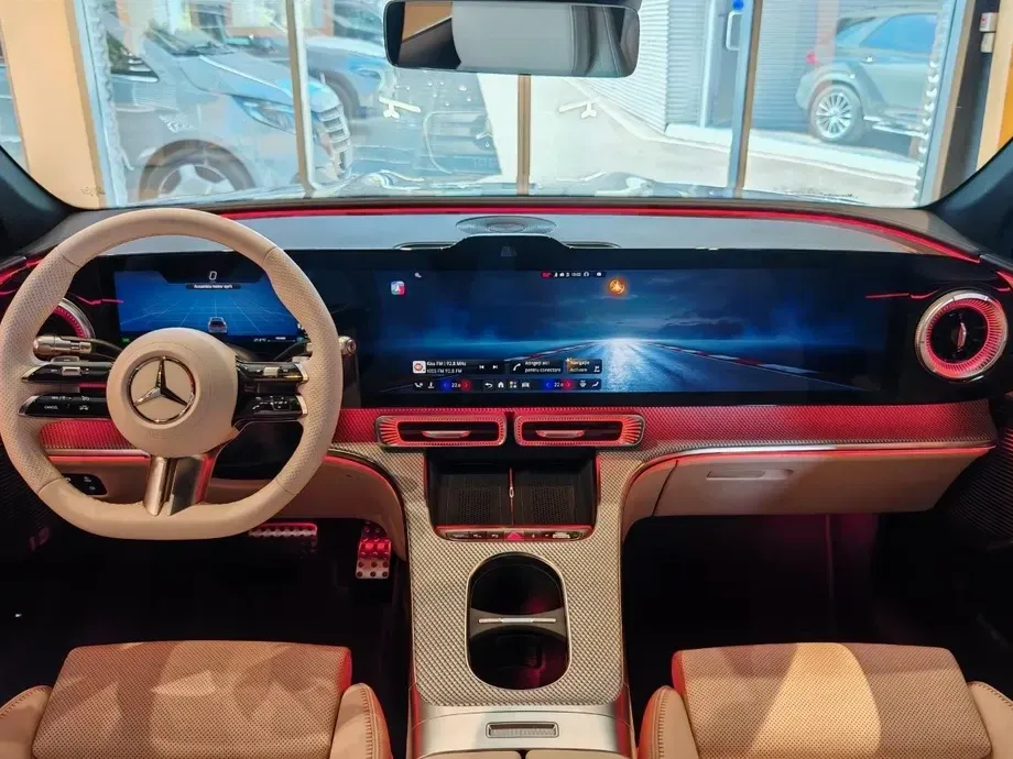 Mercedes-Benz GLC 400 4MATIC EV — imagine 4