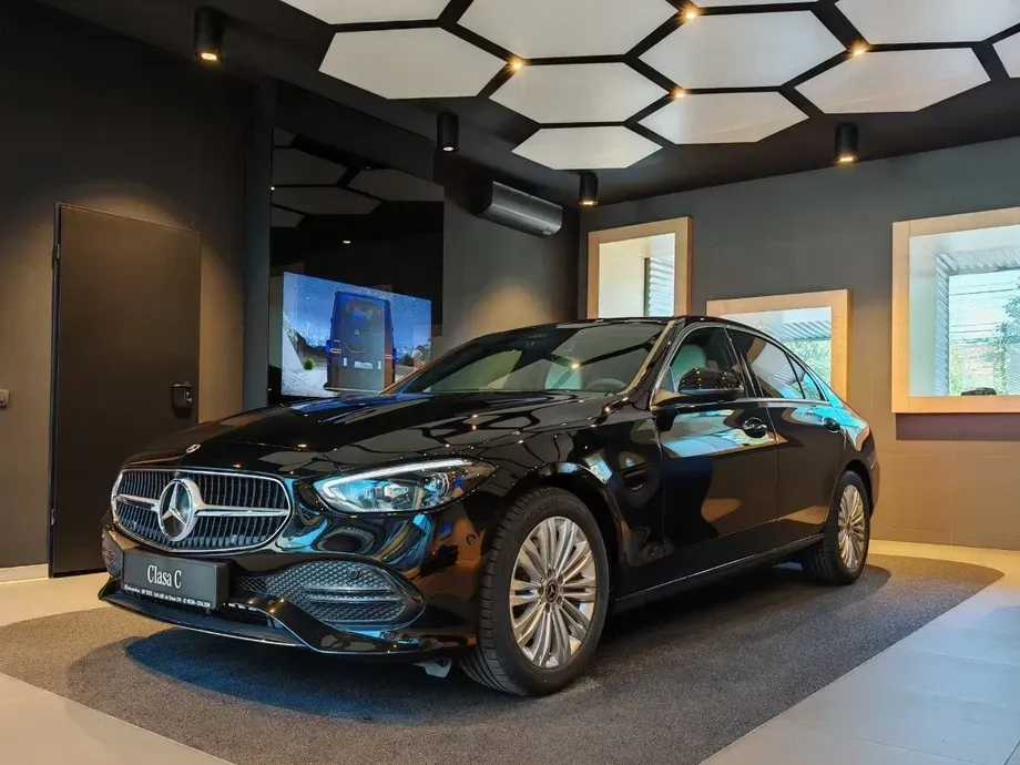 Mercedes-Benz C W206 200 MHEV 4MATIC — imagine 7