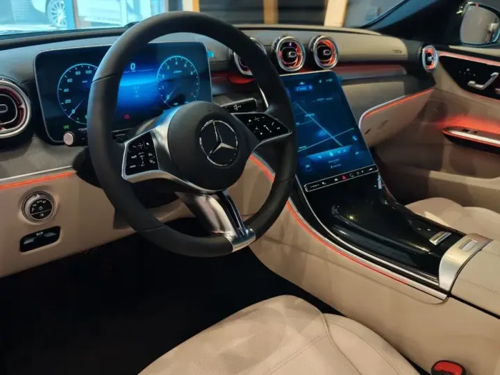 Mercedes-Benz C W206 200 MHEV 4MATIC