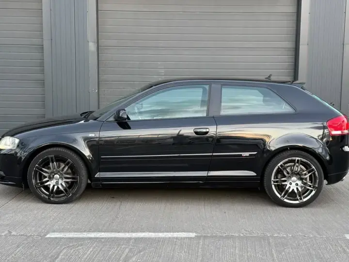 Audi A3 3-portiere 8P