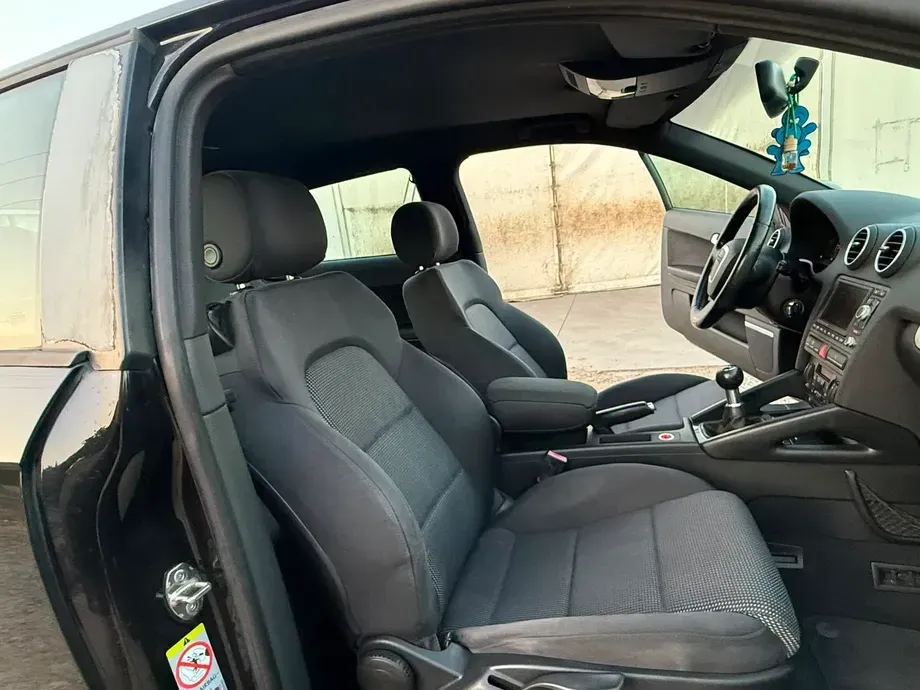 Audi A3 3-portiere 8P — imagine 10