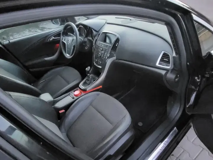 Opel Astra J 1.6 CDTI ECOTEC Start/Stop Cosmo