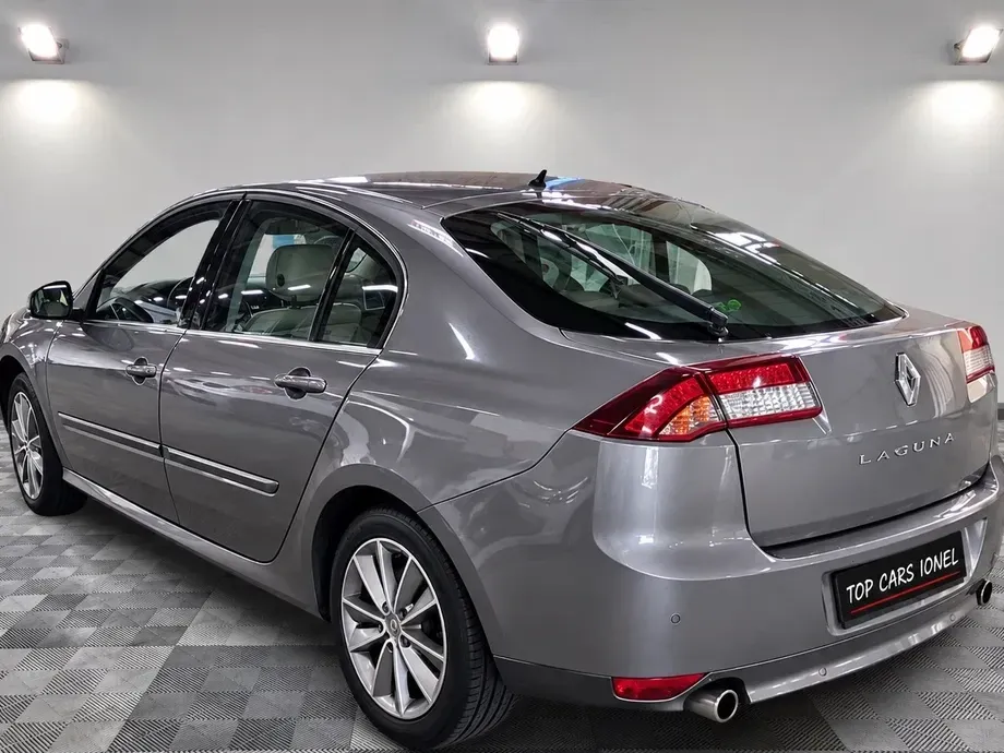 Renault Laguna III dCi 110 FAP EDC Paris — imagine 7
