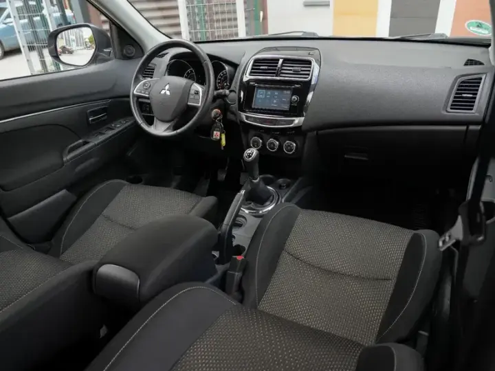 Mitsubishi ASX 1.6 2WD Intense