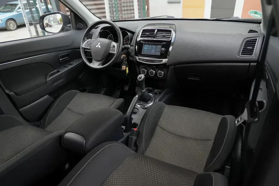 Mitsubishi ASX 1.6 2WD Intense — imagine 6