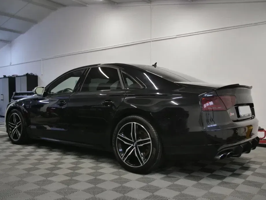 Audi S8 D4 Plus 4.0 TFSI quattro Tiptronic — imagine 4