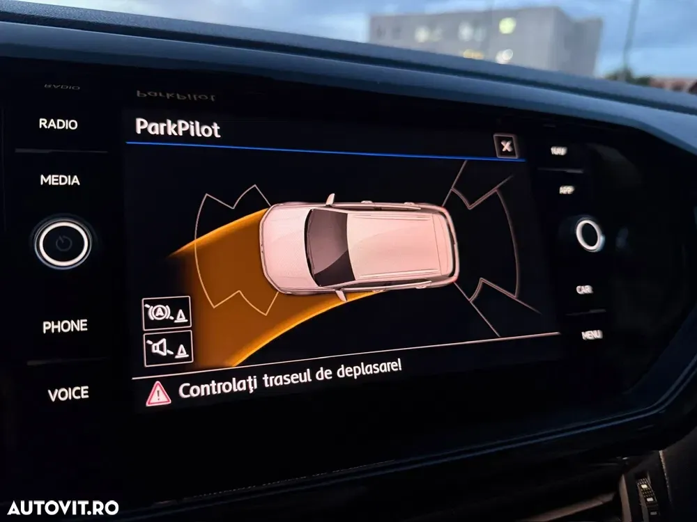 Volkswagen T-Cross 1.0 TSI Style — imagine 3