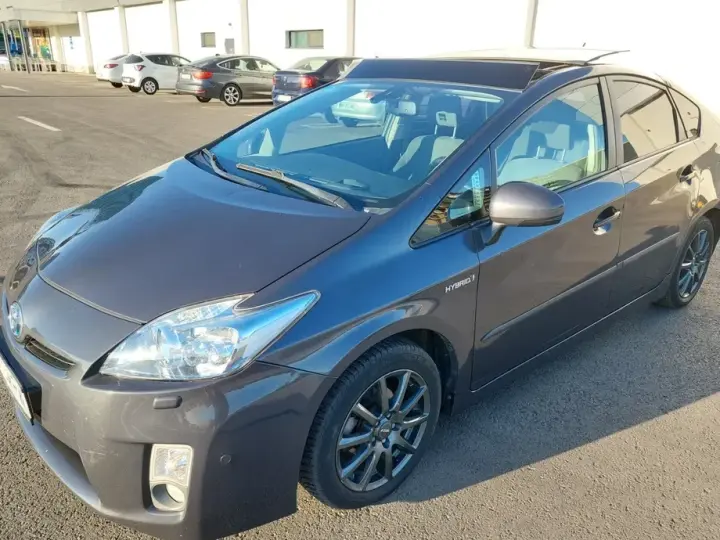Toyota Prius III