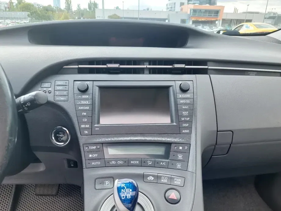 Toyota Prius III — imagine 9