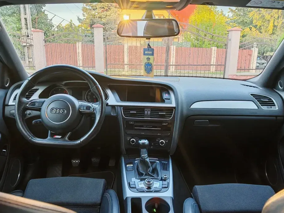 Audi A4 Avant 2.0 TDI DPF clean S line Sportpaket — imagine 9