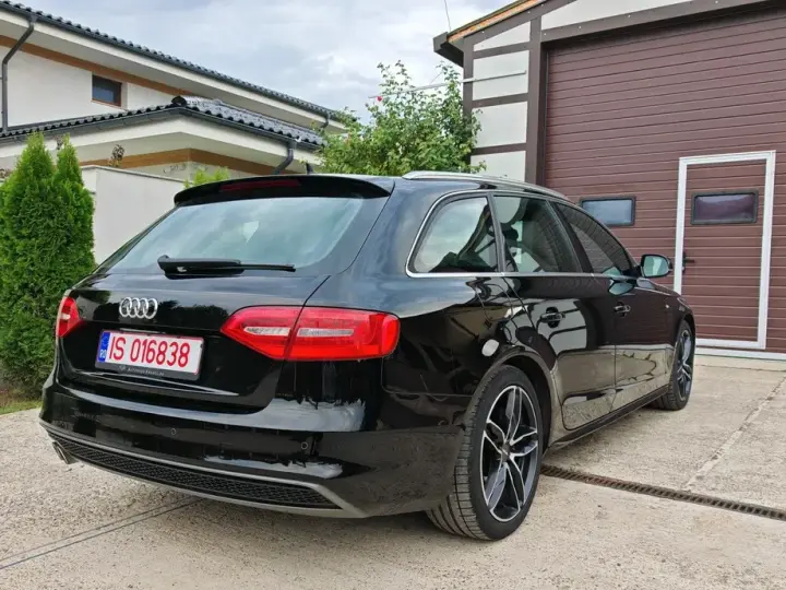 Audi A4 Avant 2.0 TDI DPF clean S line Sportpaket