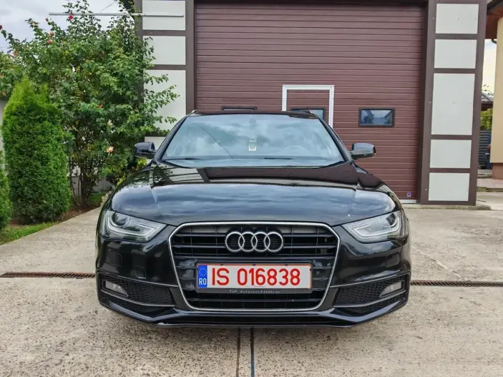 Audi A4 Avant 2.0 TDI DPF clean S line Sportpaket