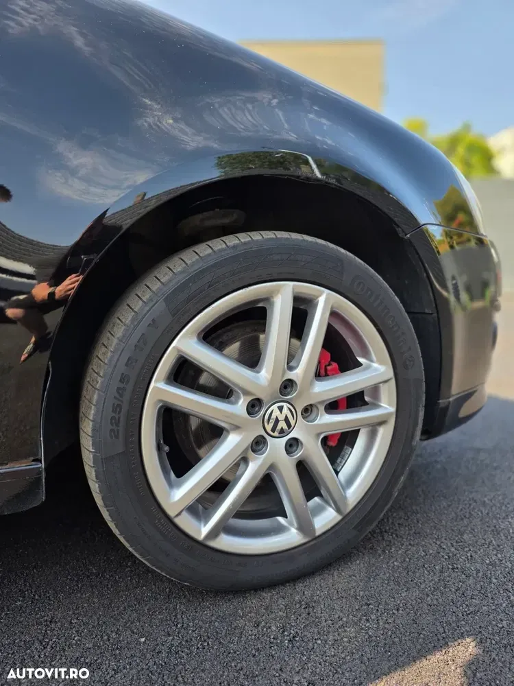 Volkswagen Golf — imagine 4