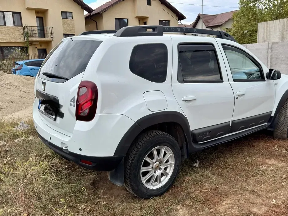 Dacia Duster I 1.5 dCi 4x4 Ambiance — imagine 2