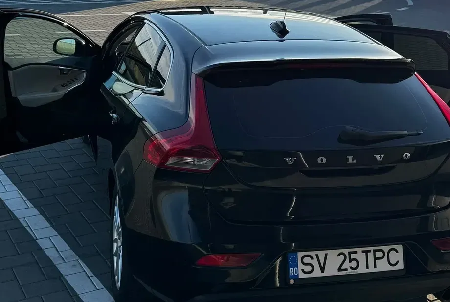Volvo V40 II T4 Aut. Basic — imagine 9