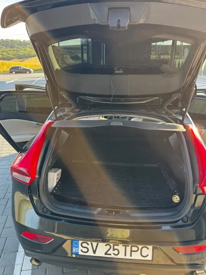 Volvo V40 II T4 Aut. Basic — imagine 8