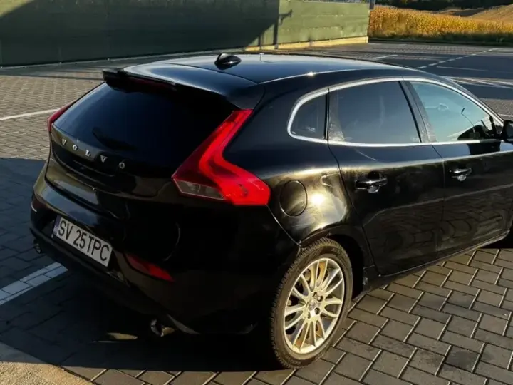 Volvo V40 II T4 Aut. Basic