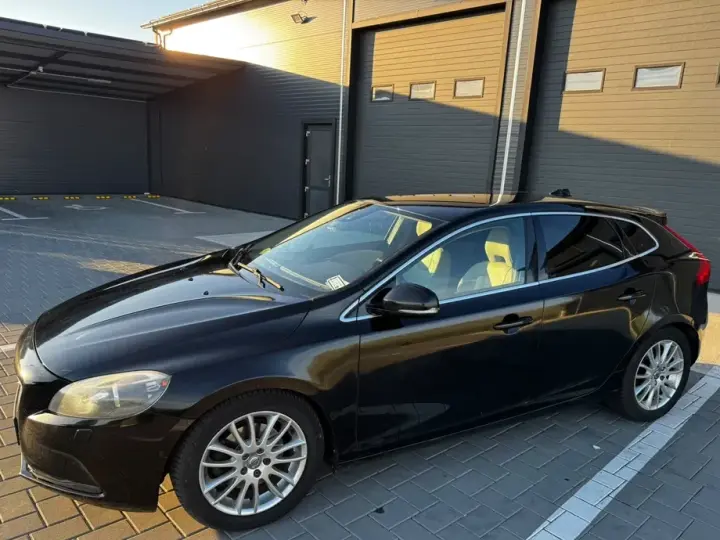 Volvo V40 II T4 Aut. Basic