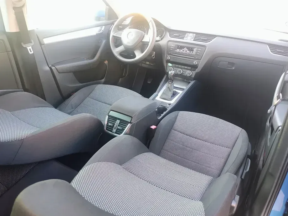 Škoda Octavia III 1.6 TDI DPF Ambition — imagine 7