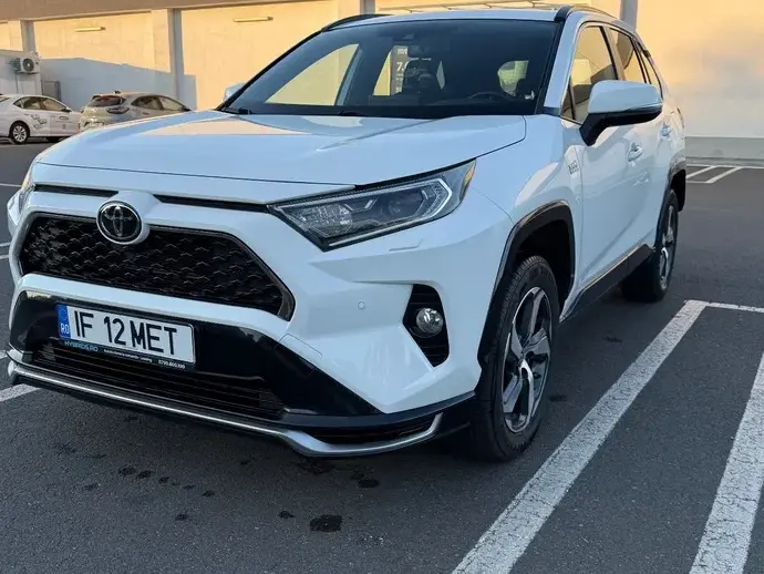 Toyota RAV4 V