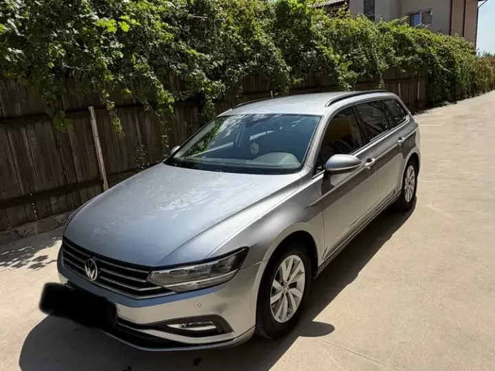 Volkswagen Passat B8 2.0 TDI DSG Advance