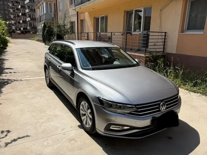Volkswagen Passat B8 2.0 TDI DSG Advance