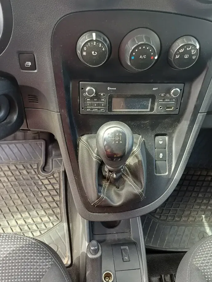 Mercedes-Benz Citan Mixto extralang — imagine 9