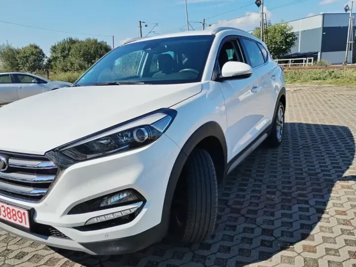 Hyundai Tucson III 1.6 GDI 2WD 6MT ISG Comfort