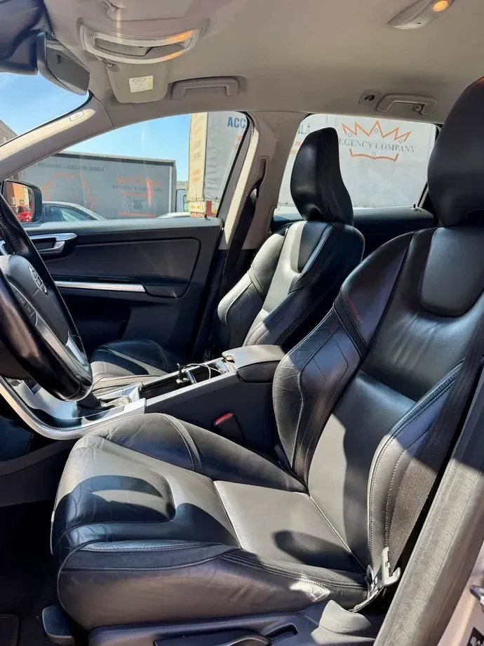 Volvo XC 60 I D3 Ocean Race — imagine 9