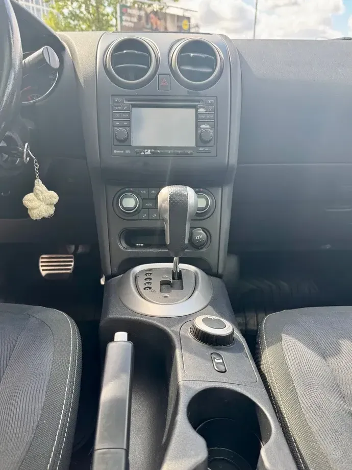 Nissan Qashqai — imagine 9