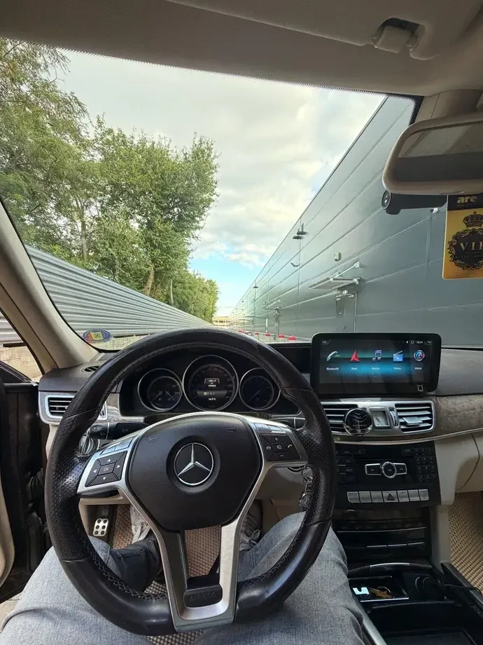 Mercedes-Benz E W212 250 — imagine 7