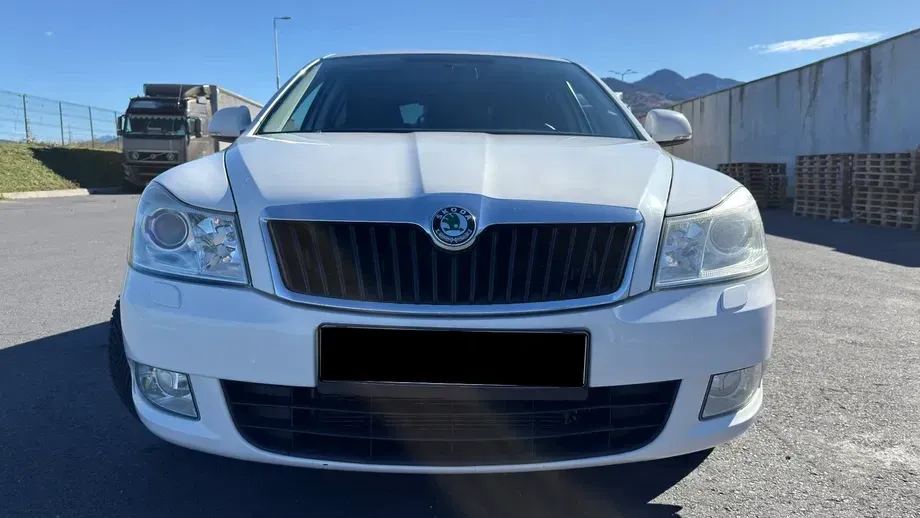 Škoda Octavia II 1.4 TSI Business — imagine 8