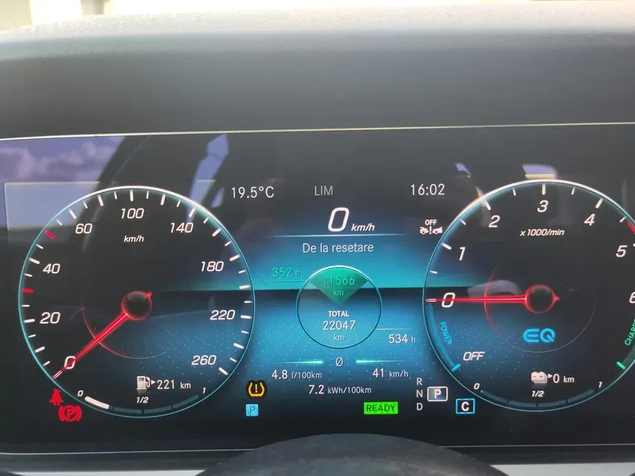 Mercedes-Benz E W213 — imagine 10