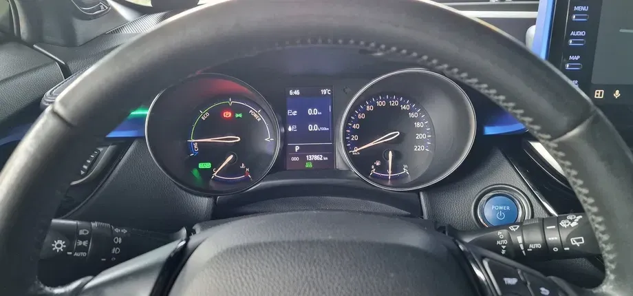 Toyota C-HR — imagine 4