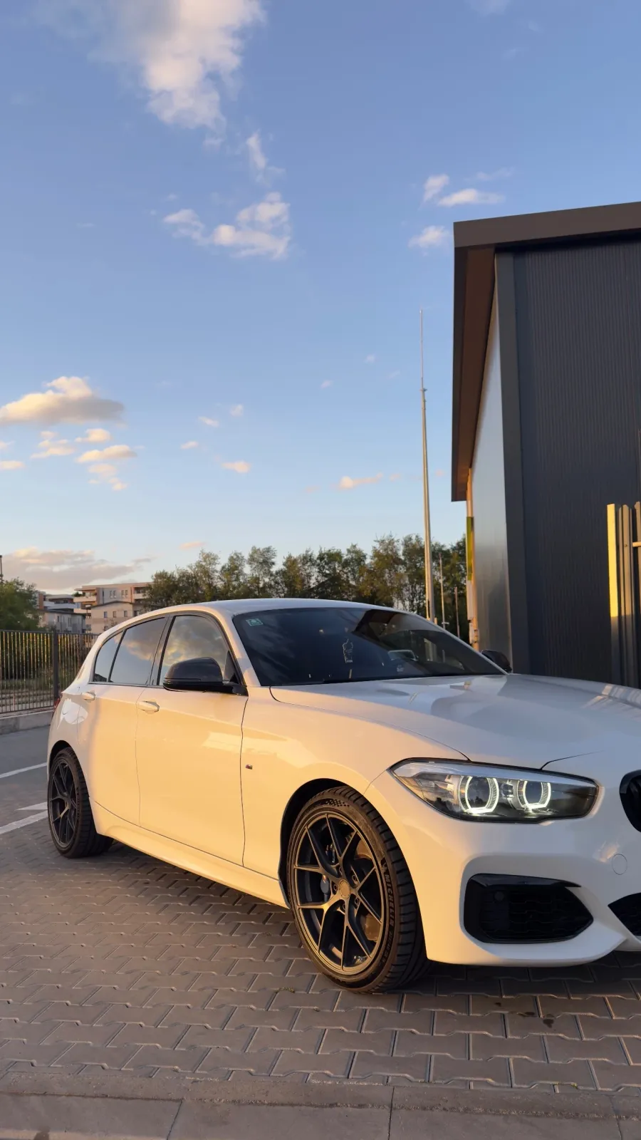 BMW M1 M140i xDrive AT Shadow — imagine 6