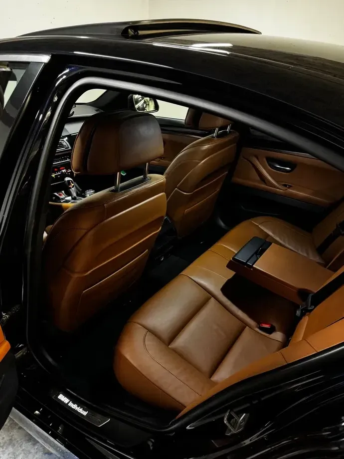 BMW Seria 5 F10/F11/F07 520d EfficientDynamics Edition AT — imagine 3